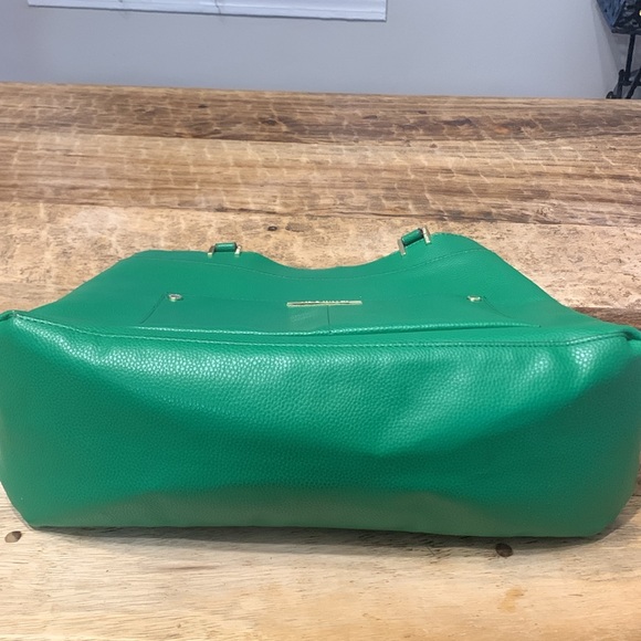 Steve Madden Green and Floral Tote - Picture 12 of 14